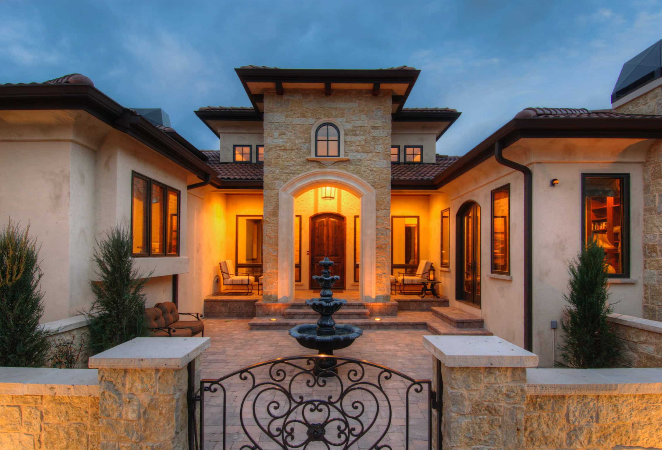 front-porch-exterior-fountain-comito-custom-design-build